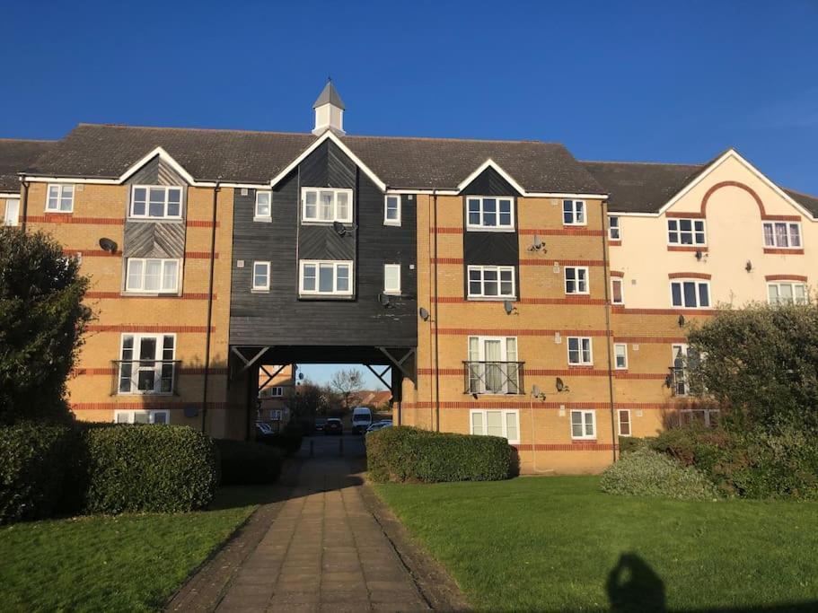 Lovely Riverside Flat Stifford Luaran gambar